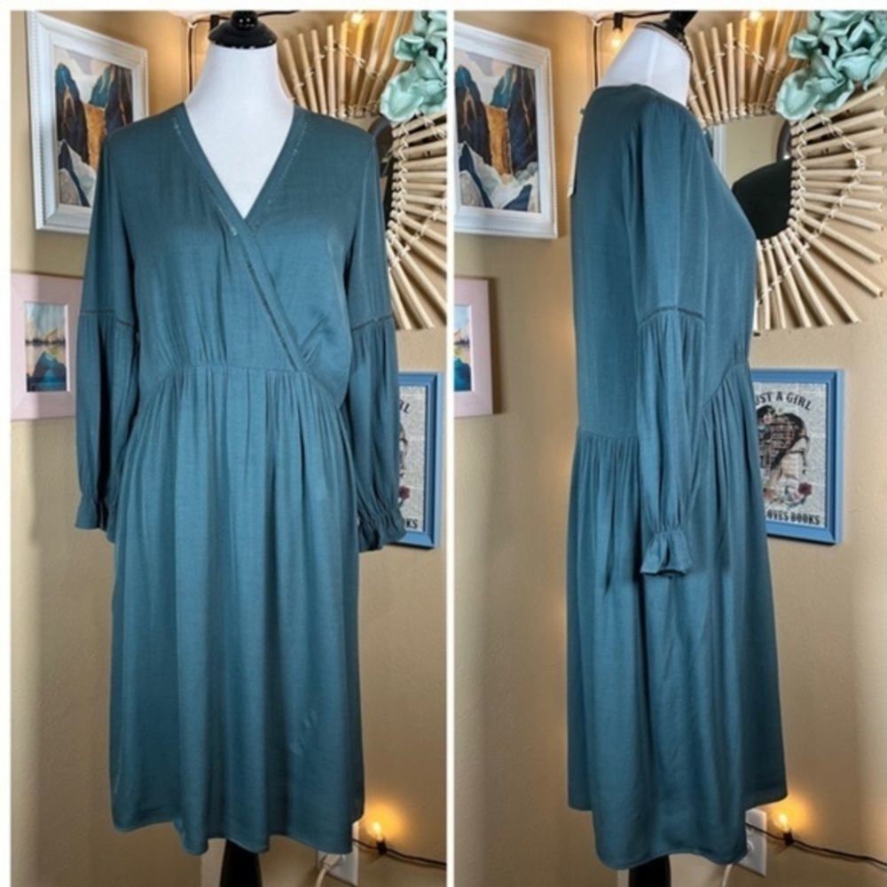 SEE U SOON | Puff Sleeve Emerald Smocked Oversized Wrap Dress